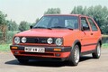 最新ゴルフの高性能グレードにもない“夢の頂点感”が漂う2代目「GTI 16V」とはどんなクルマ？
