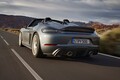 出た！500馬力のオープントップ718「ポルシェ 718 スパイダー RS」登場