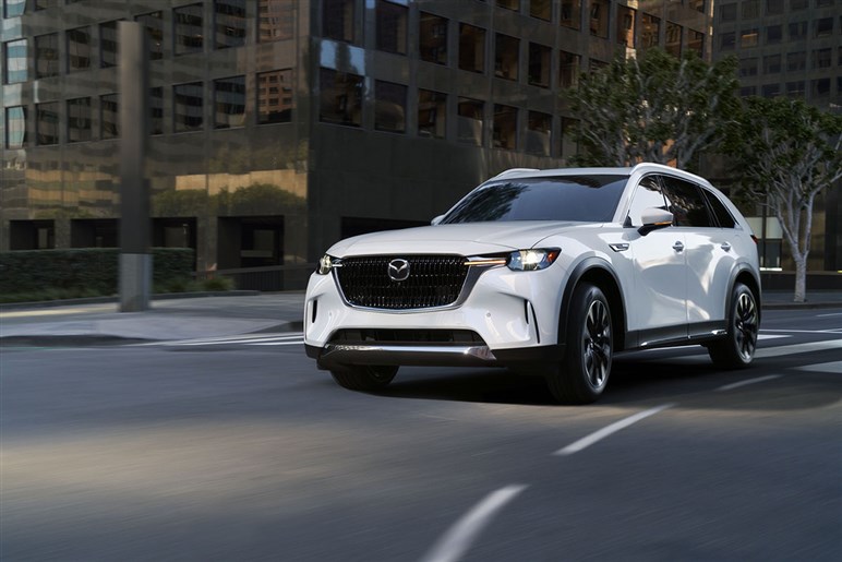 【期待外れ？】新型「CX-5」ディーゼルない問題。欧州 BEVシフトとトランプ関税でマツダはこのままで大丈夫なのか