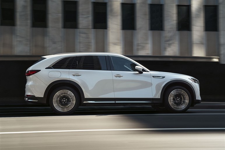 【期待外れ？】新型「CX-5」ディーゼルない問題。欧州 BEVシフトとトランプ関税でマツダはこのままで大丈夫なのか