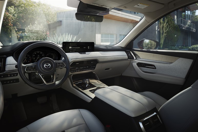 【期待外れ？】新型「CX-5」ディーゼルない問題。欧州 BEVシフトとトランプ関税でマツダはこのままで大丈夫なのか