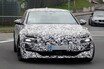 アウディ新型「RS6 アバント eトロン」テスト車を発見。ネットにはBMWを意識しすぎとの声