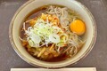 「朝そば」はテッパンの美味しさ！　ところで「かき揚げ」や「月見」っていつから？　バイクで行く高速道路グルメ　東名高速「中井PA」
