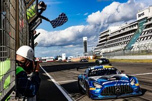 予選後のBoP変更もなんのその。メルセデスAMG、ニュルで1-2達成／GTWCヨーロッパ第6戦