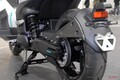 ヤマハが航続距離104kmの原付二種クラス電動バイク・E01の実車を公開、開発者に「実際の使い勝手」を聞いた！