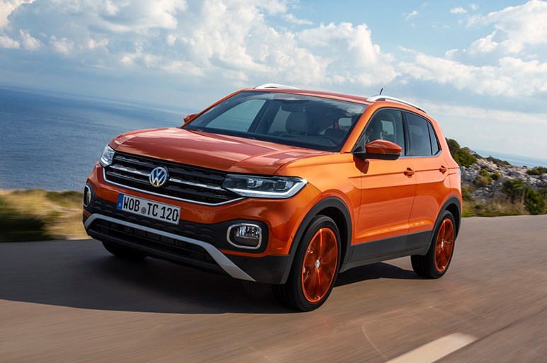 まさに日本サイズ ポロより出来もいいvw Tクロス 300万円切れば国産suvが危ない Carview 自動車情報サイト 新車 中古車 Carview