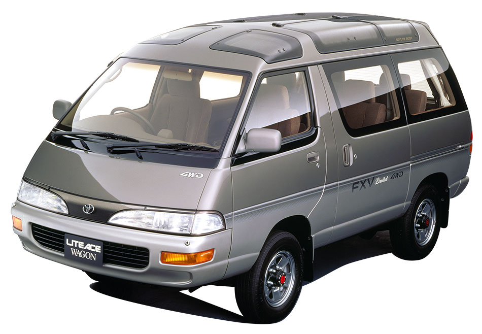 惜別 トヨタライトエース50年の歴史に幕 バン界を支え続けた エース の軌跡 ベストカーweb 自動車情報サイト 新車 中古車 Carview