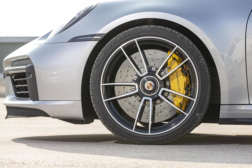 海外試乗 ポルシェ911 ターボs カブリオレ これがタイプ992のスーパースター Le Volant Carsmeet Web 自動車情報サイト 新車 中古車 Carview