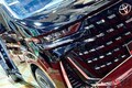【中国】新「“アルファード顔”ハイエース」に大反響！ 「V6エンジン快適そう」「豪華内装のクオリティ半端ないわ」「ギラギラで高級感がすごい」の声も！ 1000万円超えのKEDE「山川MH7」に熱視線！