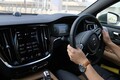 ボルボ V60がじわじわ売れているのはベースグレードの凄さにあるのでは疑惑