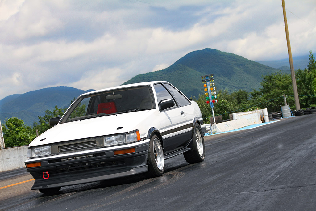 見た目は普通のae86だけど 1jz換装で400メートルを11秒台で走破 Option Back Number Web Option 自動車情報サイト 新車 中古車 Carview