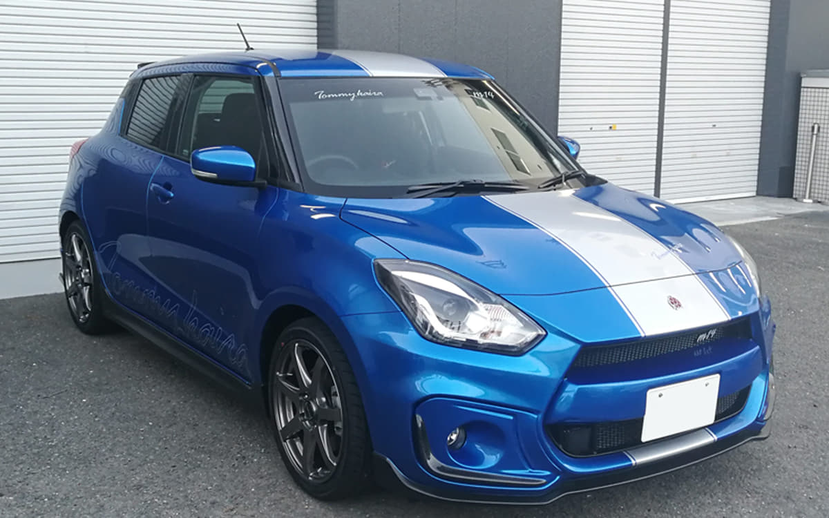 15年振りのトミーカイラ新型コンプリートカー ベースはスズキ スイフトスポーツ Auto Messe Web 自動車情報サイト 新車 中古車 Carview