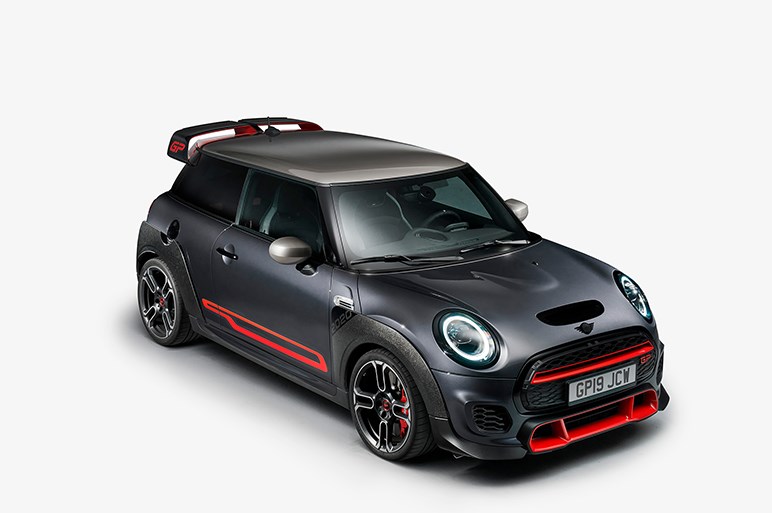 MINI史上最速、ジョンクーパーワークスGPの新型が発売。0-100km/hは5.2秒、最高速265km/h