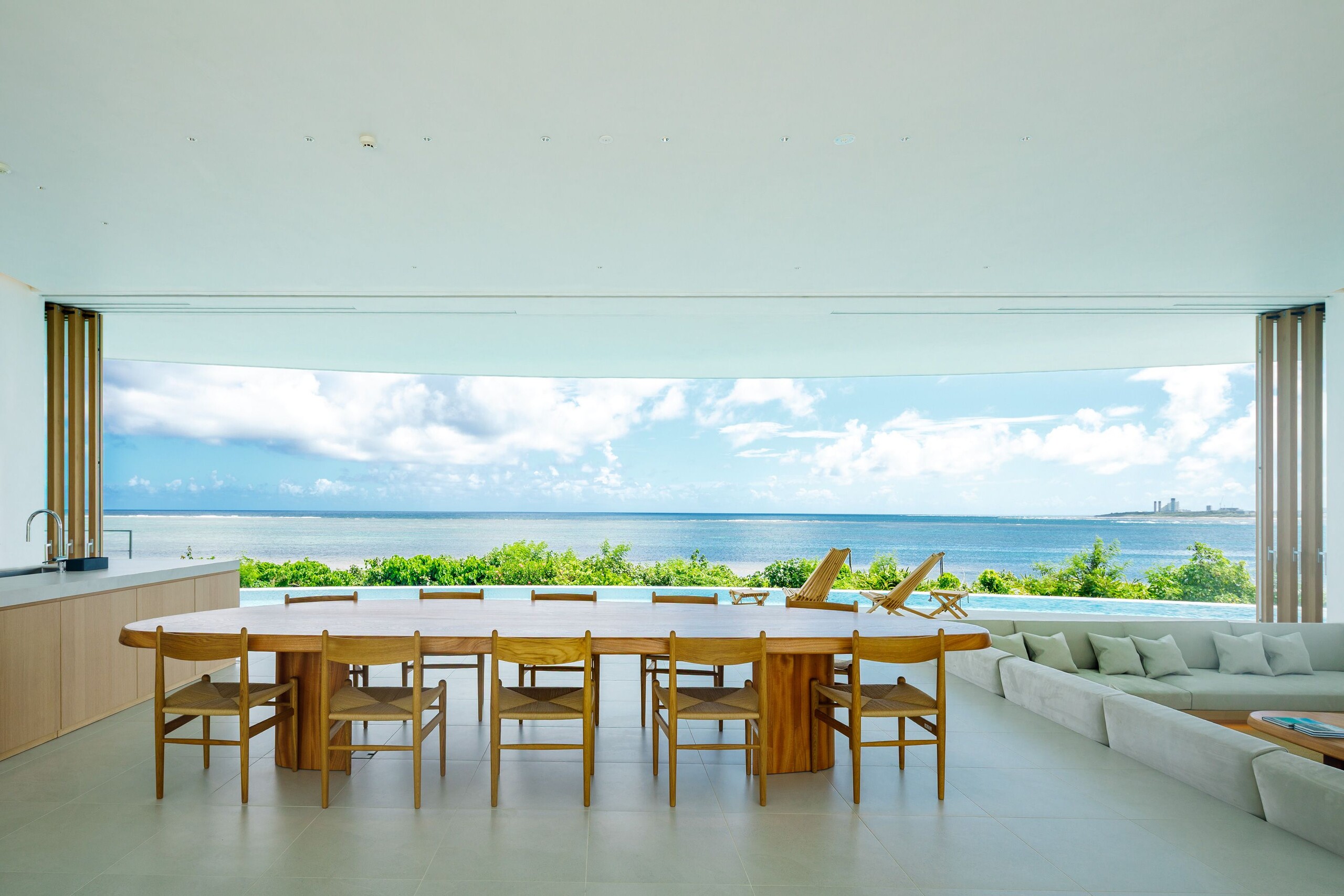 NOT A HOTEL ISHIGAKI EARTH滞在記──海・空・大地、地球をまるごと感じるユニークな別荘