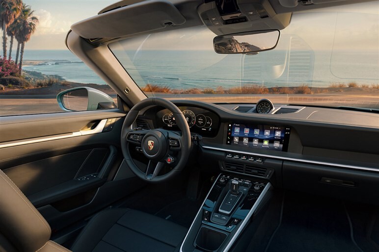 【先代比30㎰アップの480㎰】ポルシェ新型「911カレラ4S」シリーズの予約受注を開始…価格は2352万円から