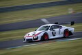 新型ポルシェ935 初試乗！ 往年の姿を纏うレーシング ポルシェを田中哲也が試す【動画レポート】