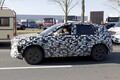 マツダ『CX-5』次期型、ついに実車が出現！ 自社開発のフルハイブリッド搭載