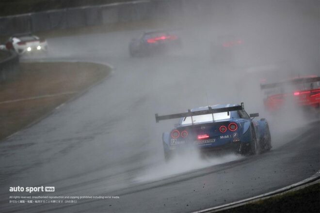 「エンジンがかかると雨が降り出す」国内モータースポーツ界の“伝説”はホント？ ウソ？