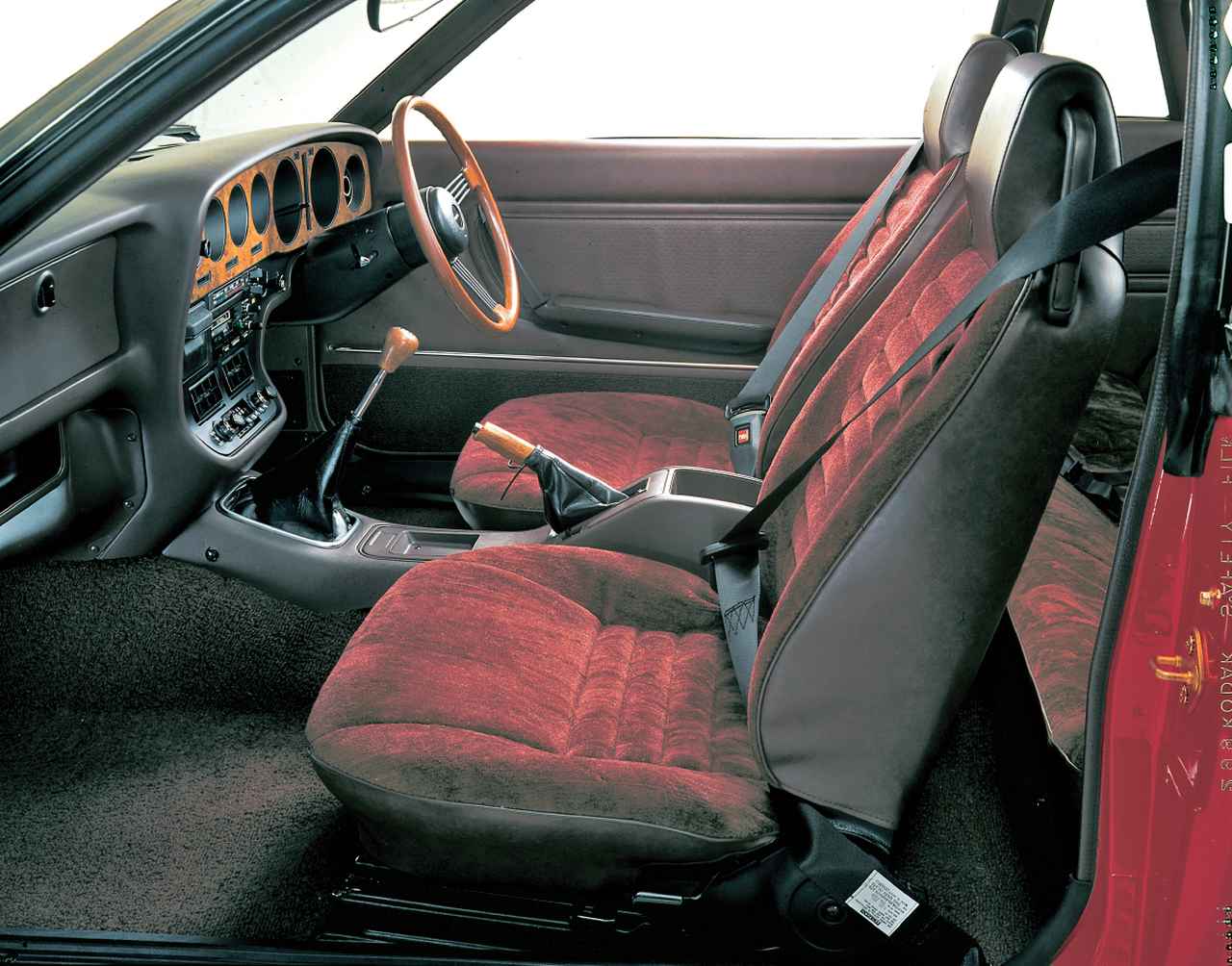 昭和の名車 57 マツダ コスモ Apリミテッド 昭和50年 1975年 Webモーターマガジン 自動車情報サイト 新車 中古車 Carview