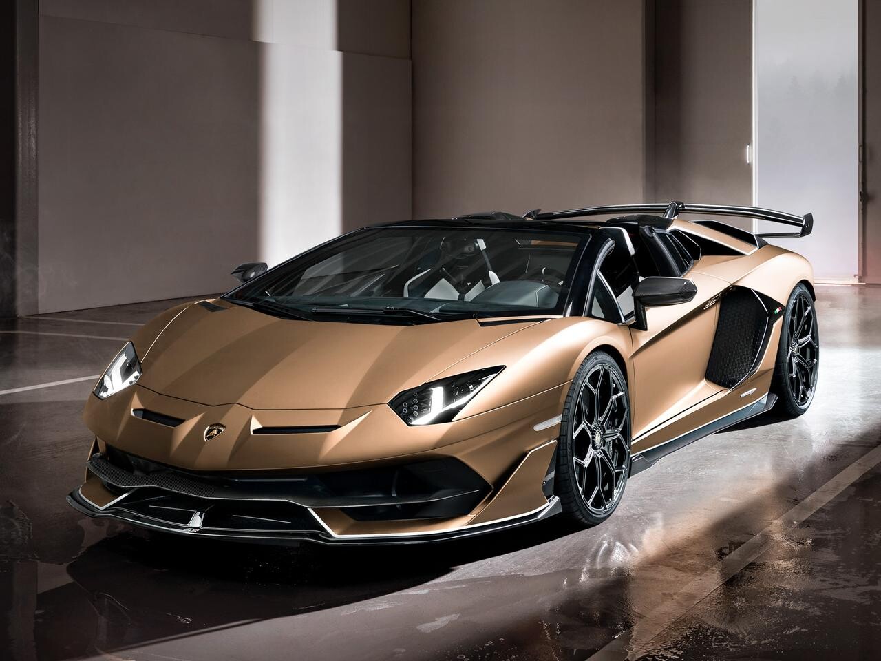 アヴェンタドール SVJ ロードスターは、ランボルギーニ史上最高出力＆オープンエア【2019ジュネーブショー】