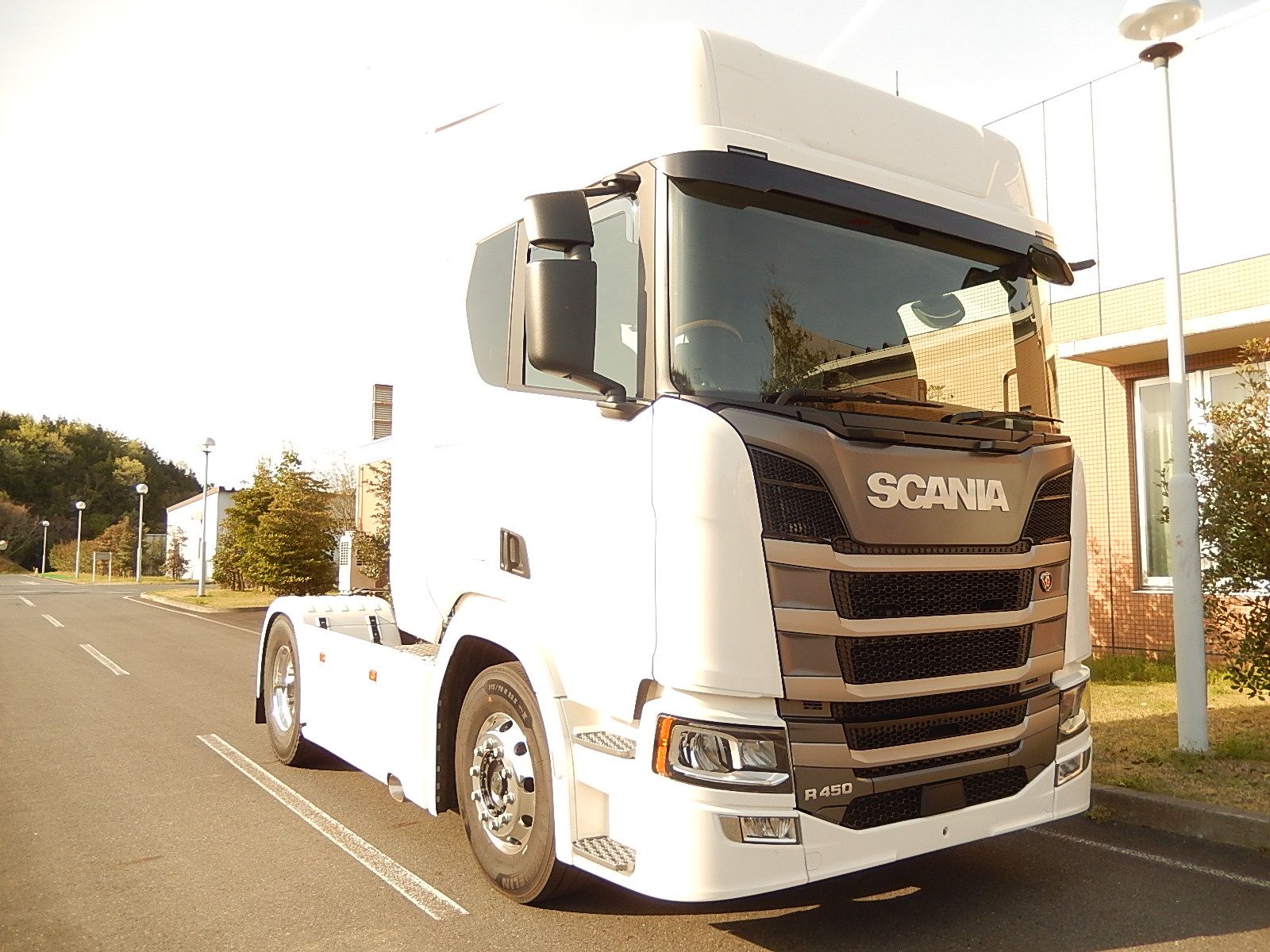 スカニアジャパン 大型トラック バスのエンジン耐久試験に問題判明 国交省に報告 日刊自動車新聞 自動車情報サイト 新車 中古車 Carview