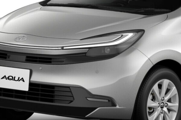 もはや別人!?「いいえ同じクルマです」 明暗わかれる車の「顔面フル整形」なぜ増えている？