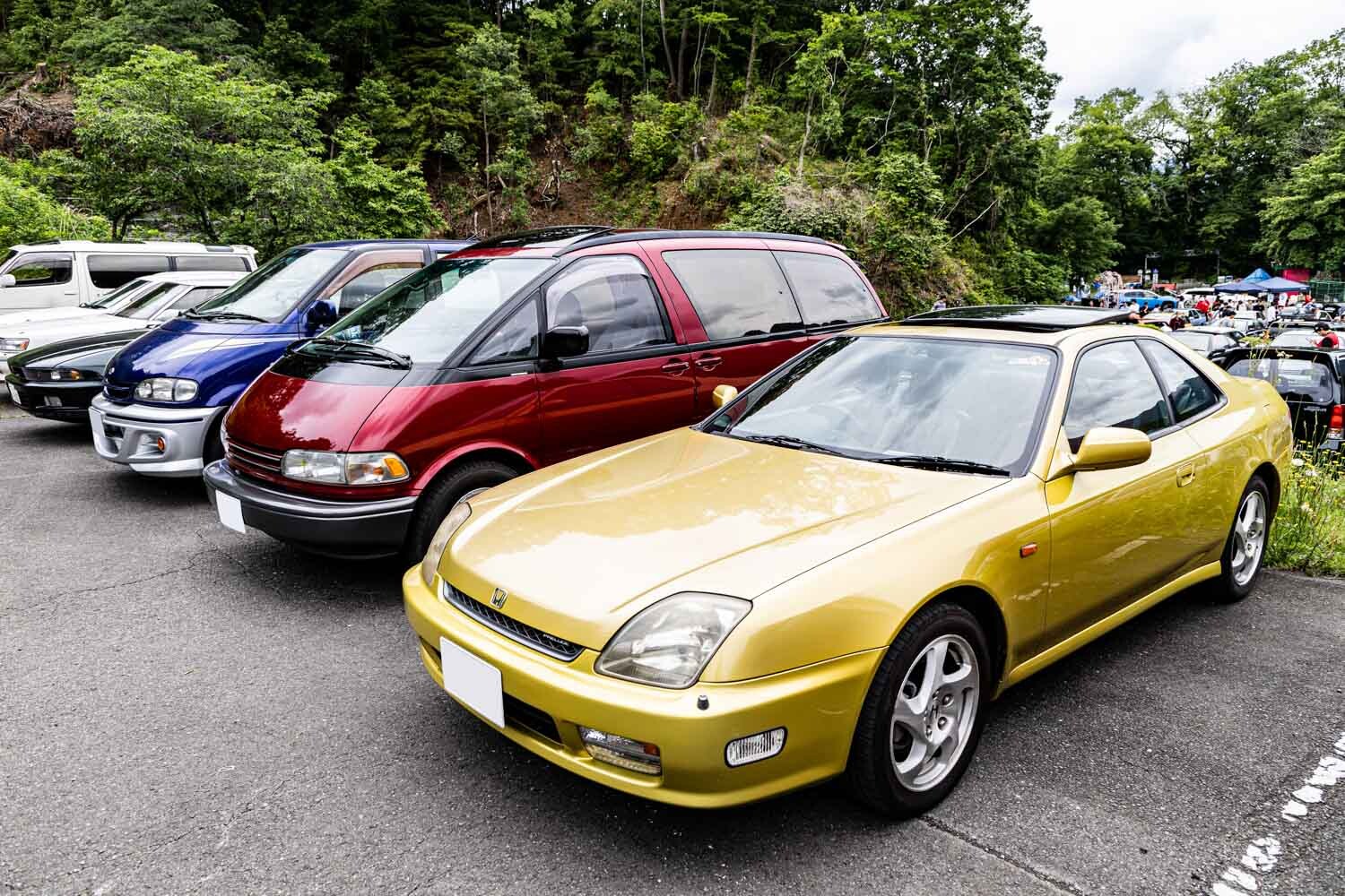 ヤングタイマーを所有する若者たちが集う“濃い”クルマ談義の現場に潜入