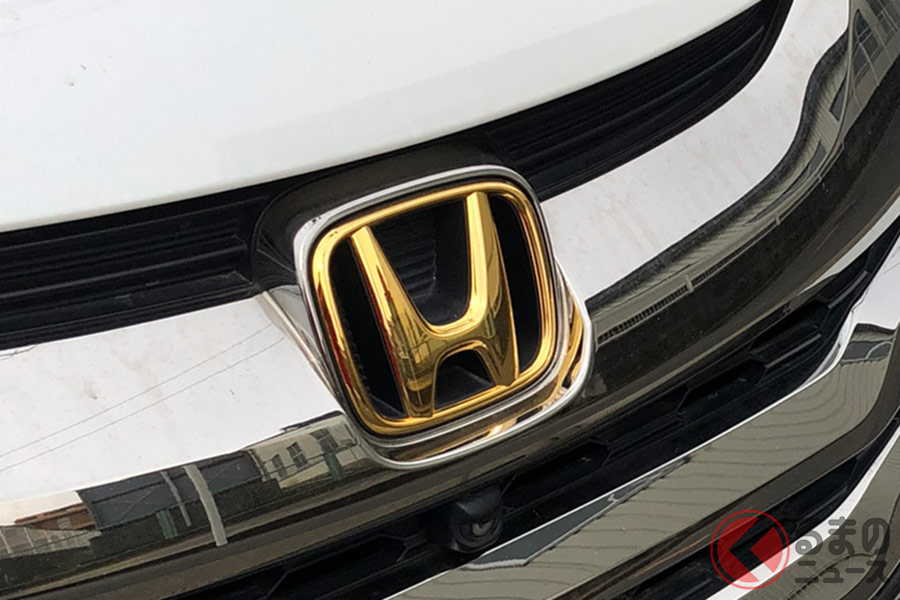 流行りだった 金色エンブレム なぜ廃れた トヨタ 日産廃止もホンダは継続 くるまのニュース 自動車情報サイト 新車 中古車 Carview