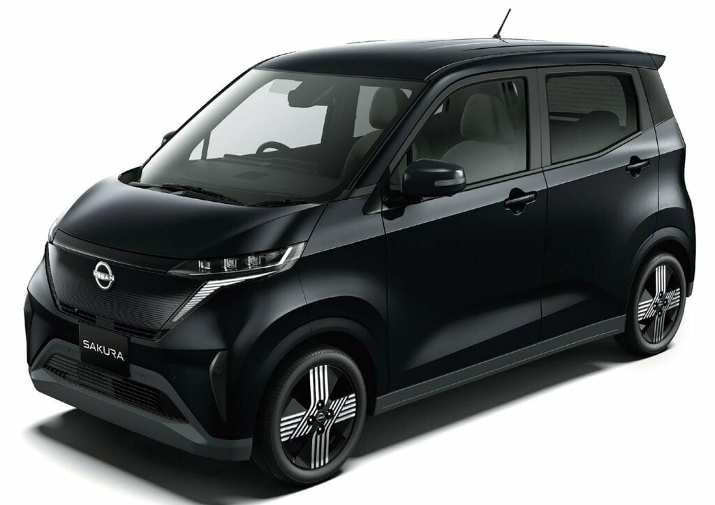 X氏の値引き特報 越境作戦でサクラ攻略＆新型RAV4が40.4万円引き！