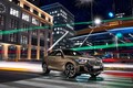 独BMW、新型「X6」を初公開。先代よりロー＆ワイドに進化