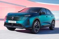8年ぶり刷新！プジョー新型「3008」燃費も進化した、先進デザイン際立つ次世代SUV