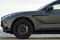 【2026年に登場か】“ハードコア愛好家向け”のアストン「DB12 AMR」をニュルで捕捉　5.2L V12エンジンを搭載か