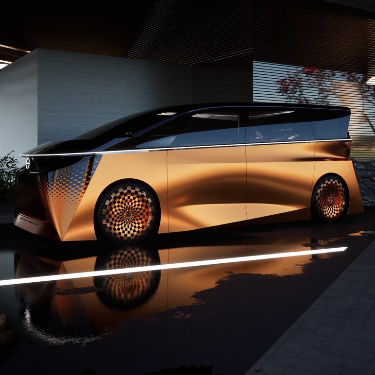 日産が新型「エルグランド」をチラ見せ。第3世代「e-POWER」で走りも燃費も期待大…全貌は25年度末に