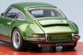 手のひらに乗る「シンガー911」、その作り込みに驚愕！メイクアップの1/64スケール・ハンドメイド・ミニカー【LE VOLANT モデルカー俱楽部】