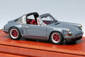 手のひらに乗る「シンガー911」、その作り込みに驚愕！メイクアップの1/64スケール・ハンドメイド・ミニカー【LE VOLANT モデルカー俱楽部】