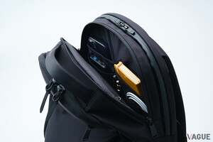 耐摩耗性・耐引裂性・軽量性を高次元で両立した人気シリーズに新作登場！ 老舗バッグメーカー発、迷わせない設計の「次世代ビジネスバッグ」とは