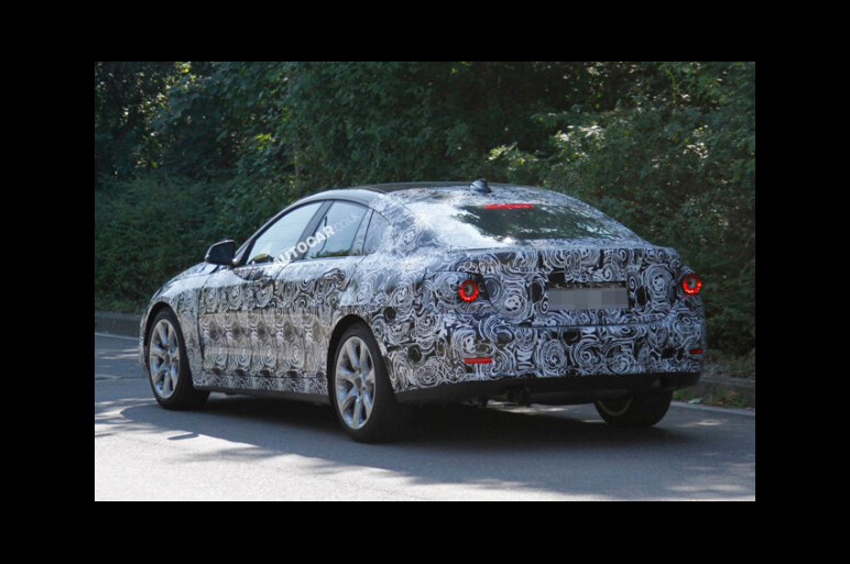 BMW 4シリーズ・グランクーペ、初スクープ