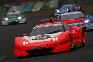 ホンダ「NSX」がついにレースから勇退。「鈴木亜久里」「土屋圭市」…ゆかりあるドライバーに思い出を語ってもらいました