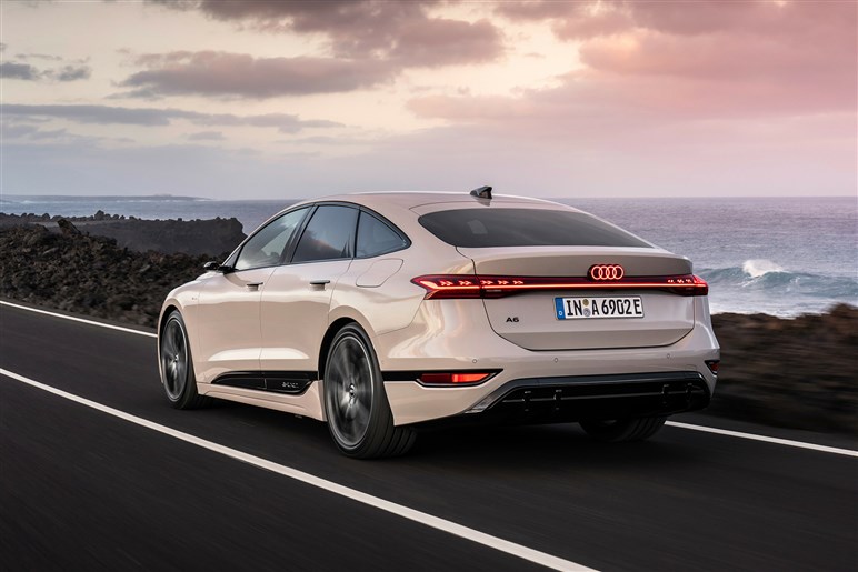 【アウディがスランプ脱出】テスラや欧州ブランド検討層が注目。「A6 eトロン」の完成度とコスパ