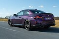 ドイツ超高性能コンパクト対決！ アウディ RS3とBMW M240i乗り比べ。暫定勝利はアウディだが…