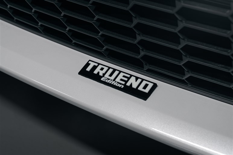 “TRUENO”ロゴが懐かしい！ 「GR86トレノ エディション」国内販売への期待