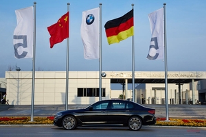 BMW　中国ジョイントベンチャーの経営権掌握へ