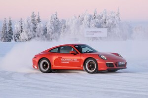 ポルシェの最新4WDシステム・PTMは雪上ドリフトが楽しかった