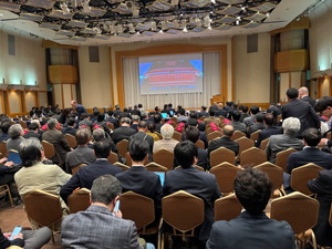 【ダース・ベイダーではない】台湾ホンハイがEV戦略詳細を都内で発表！2026年中の日本導入決定