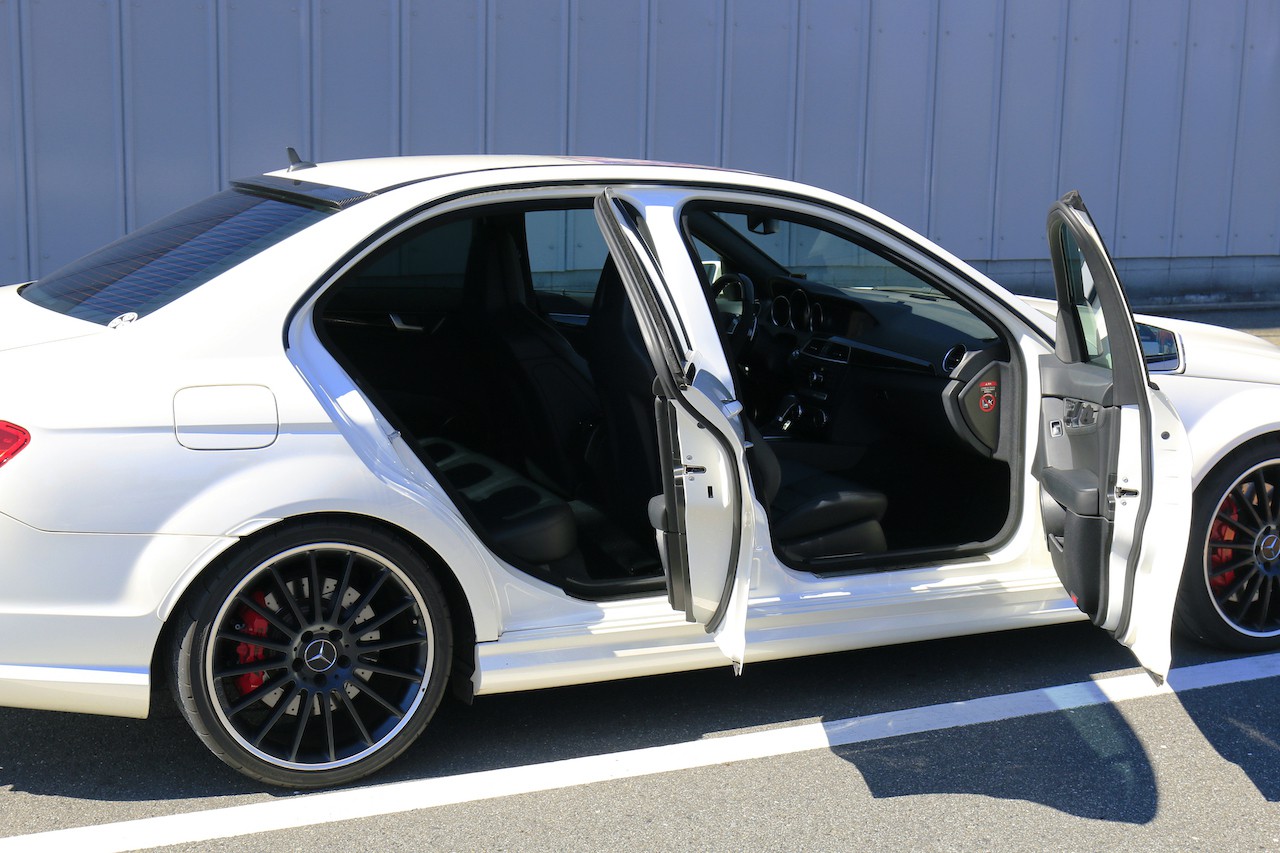 代でオーナーになる と宣言して手に入れた12年式メルセデス ベンツ C63amg パフォーマンスパッケージ W4型 外車王soken 自動車情報サイト 新車 中古車 Carview