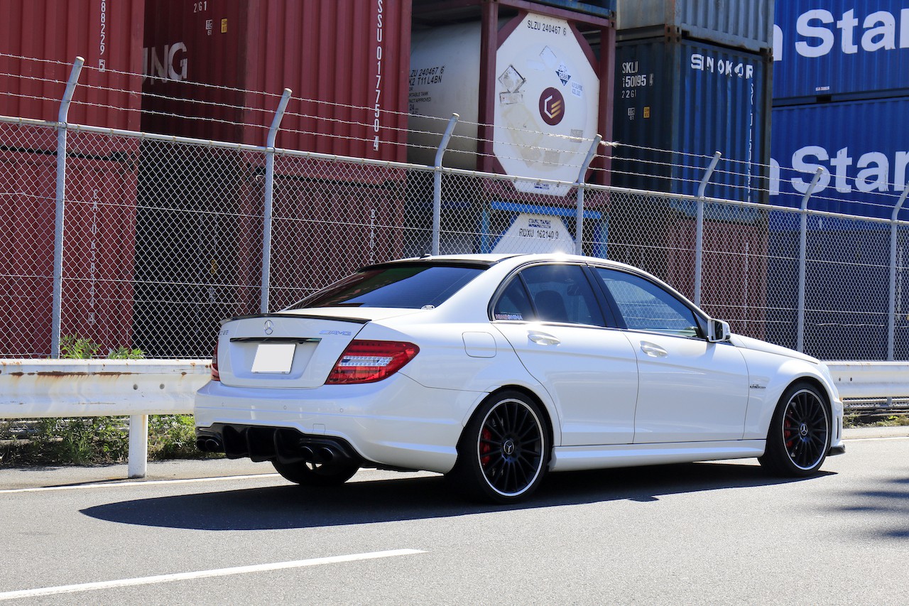 代でオーナーになる と宣言して手に入れた12年式メルセデス ベンツ C63amg パフォーマンスパッケージ W4型 外車王soken 自動車情報サイト 新車 中古車 Carview