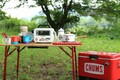 ホンダ×チャムスのコラボ蓄電機がかわいい！ キャンプで活躍、しかも映えるポータブル電源「リベイド E500×CHUMS」が発売