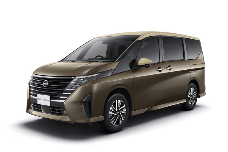 日産セレナがガソリン車を最大10万値下げ。10月にはe-POWER車に初の4WDも登場