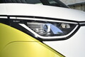フォルクスワーゲン「ID.Buzz」がついに日本上陸！　日本試乗で唯一となるBEVミニバンは888万9000円から