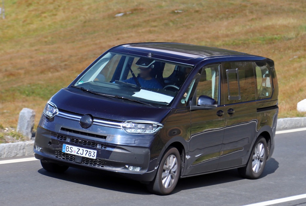 スクープ フォルクスワーゲン新型ミニバン T7 のプラグインhvプロトタイプを捕捉 Le Volant Carsmeet Web 自動車情報サイト 新車 中古車 Carview